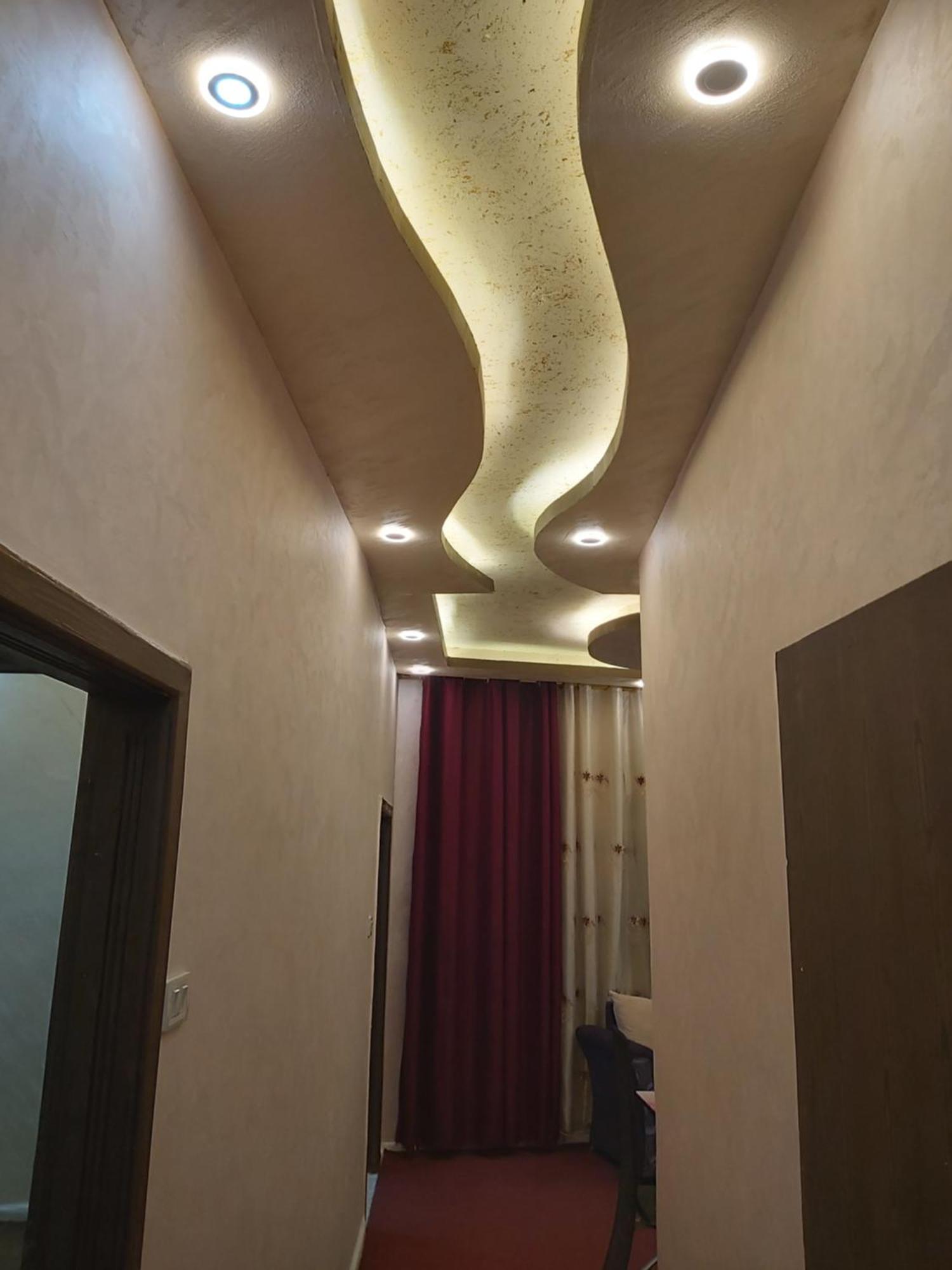 Jarajreh Apartments/ Hotel Karak Quarto foto